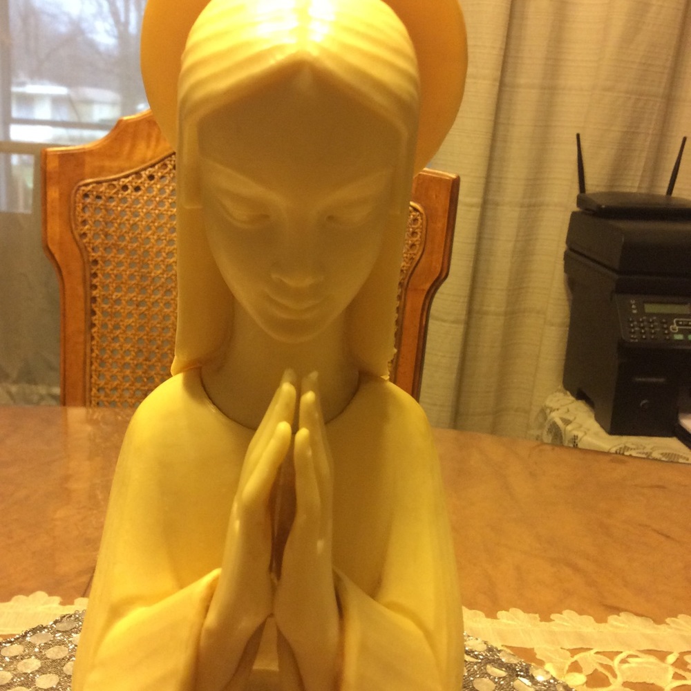Statue